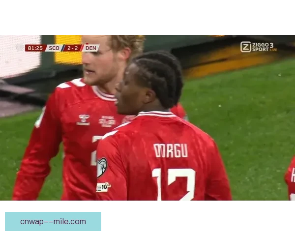 德里赫特硬朗防守赢得老特拉福德球迷高度认可