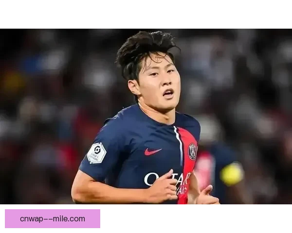 李刚仁半场两球一助攻惊艳表现引领球队攻势