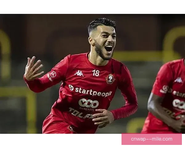 米卡塔泽梅斯进球如麻之后加盟里昂 打造新辉煌