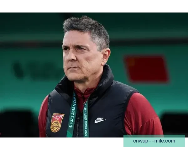 中国男足主教练自信展望2026年六月关键比赛胜利希望